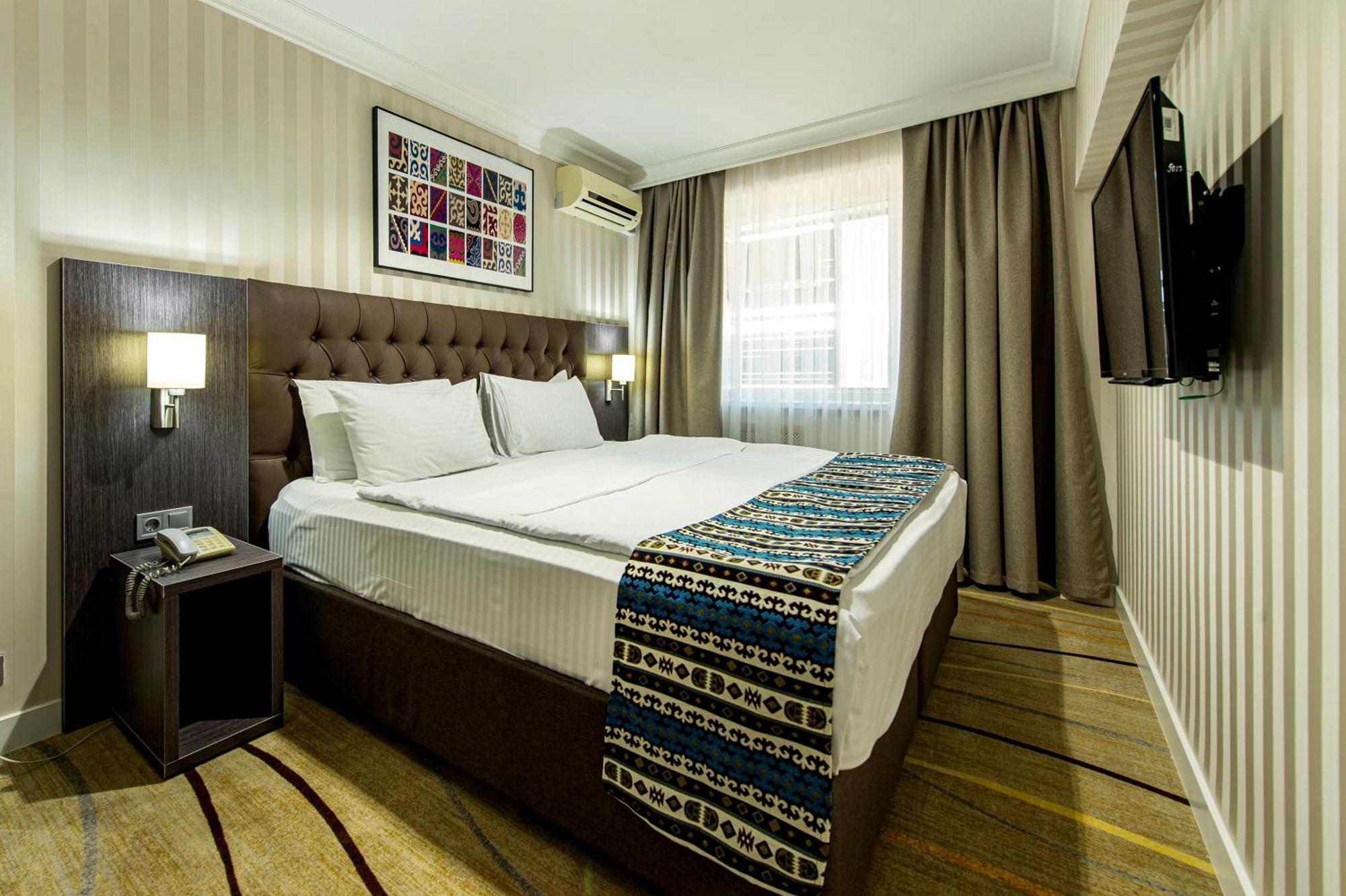 Shymkent Grand Hotel Kültér fotó