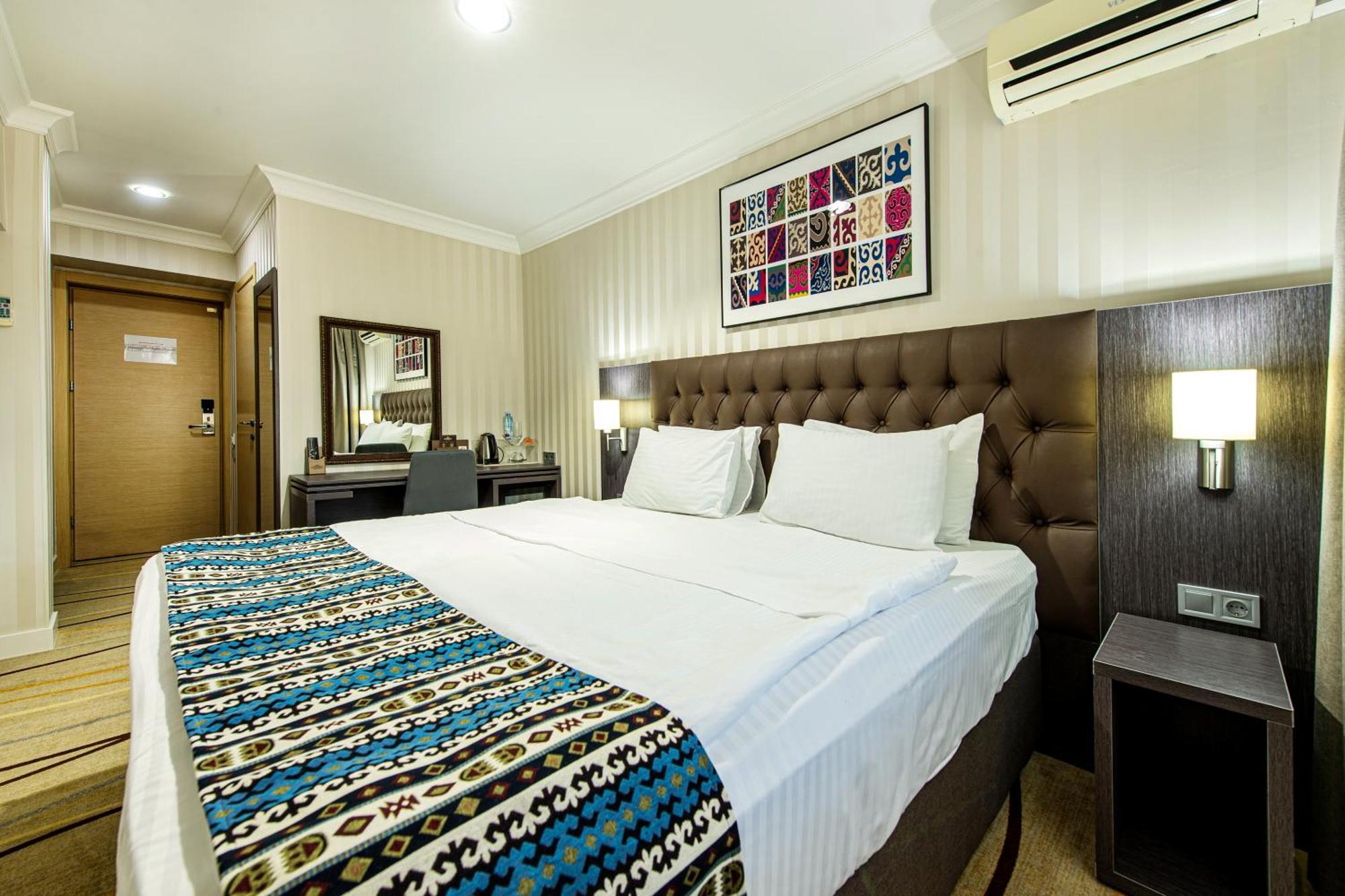 Shymkent Grand Hotel Kültér fotó