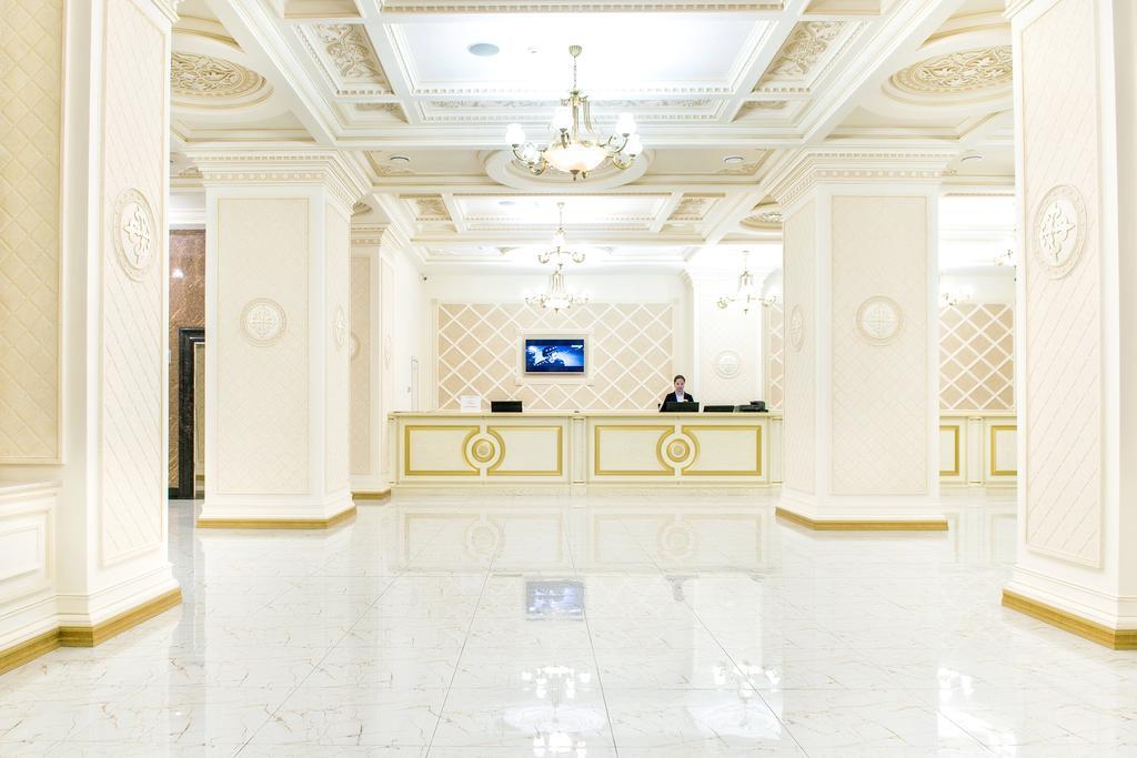 Shymkent Grand Hotel Kültér fotó